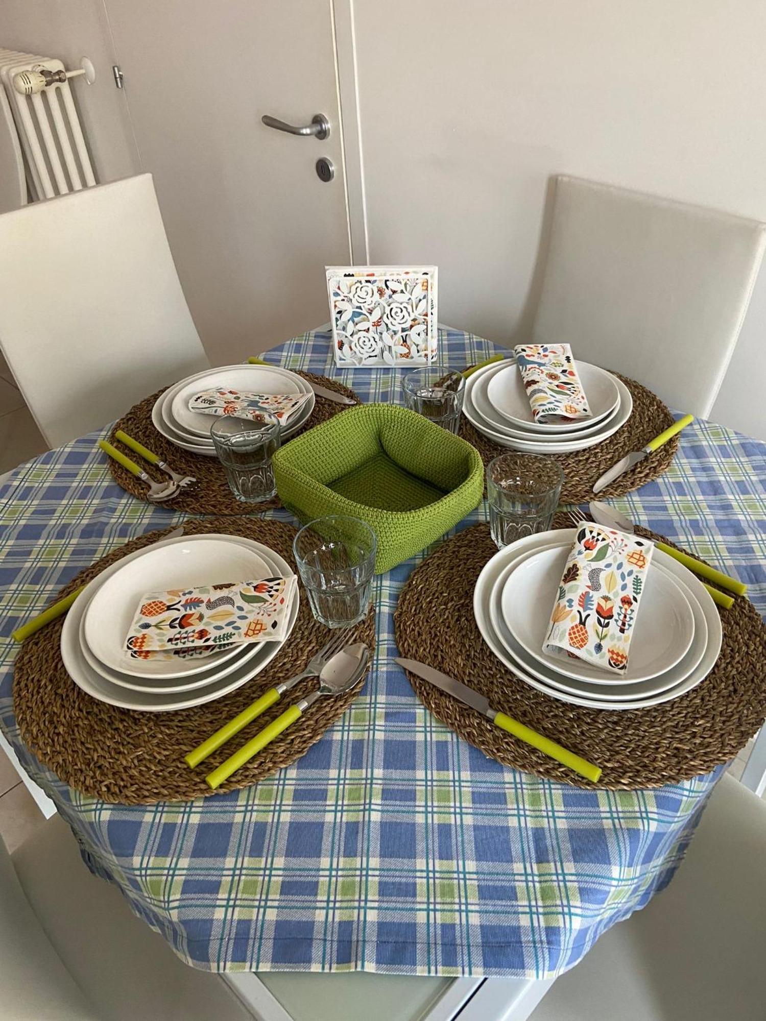Pm 13A Via Tenente Devenuto Guest House Джовинацо Екстериор снимка